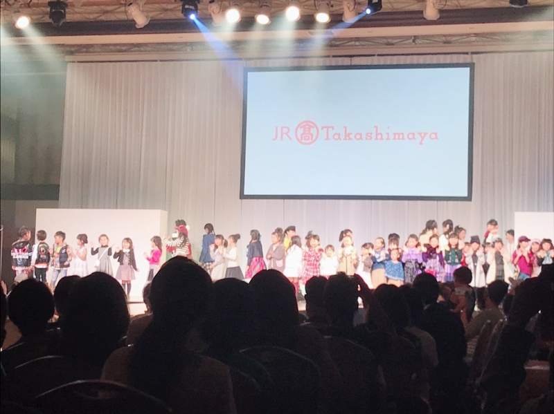 名古屋キャッスルホテルにて【NAGOYA KIDS COLLECTION 2018 A/W】の、「JR名古屋タカシマヤ　ブランドスペシャルステージ（秋冬新作ファッションショー）」第一部＆第二部のヘアメイクを担当しました。